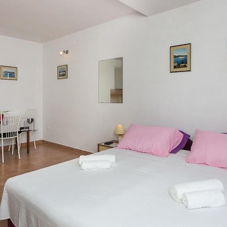 Apartments Anamaria Дубровник Номер фото