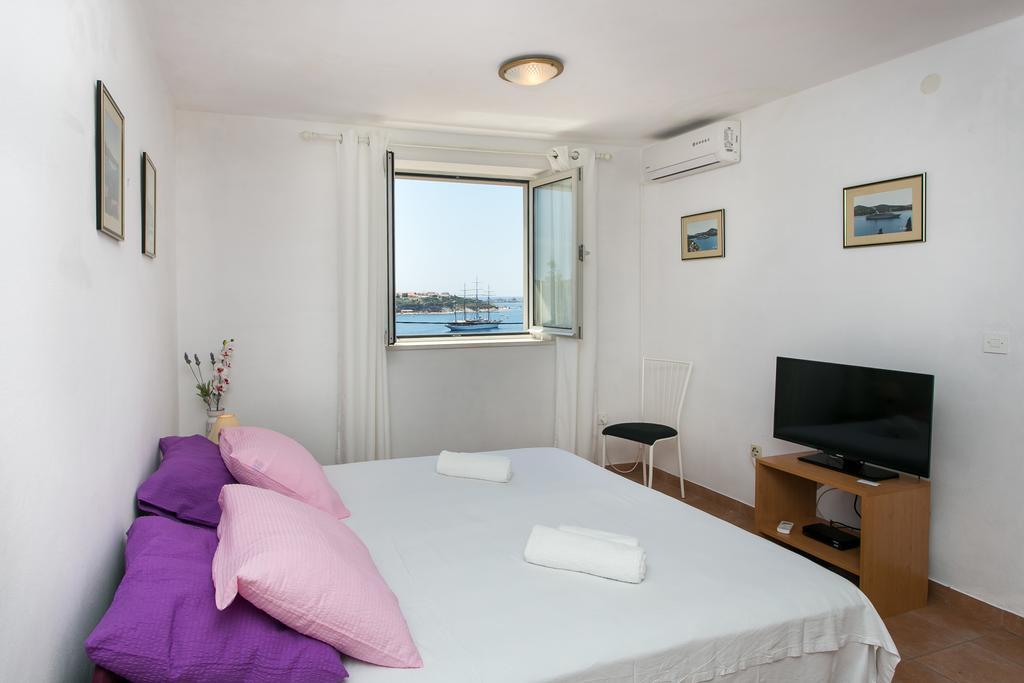 Apartments Anamaria Дубровник Номер фото